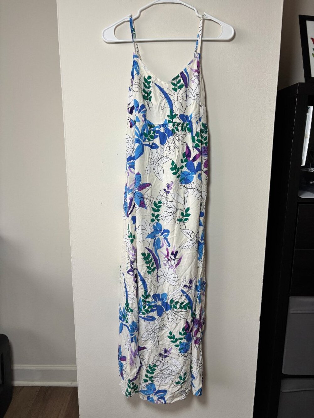 Isabel White and Blue Floral Maternity Dress - Size Small